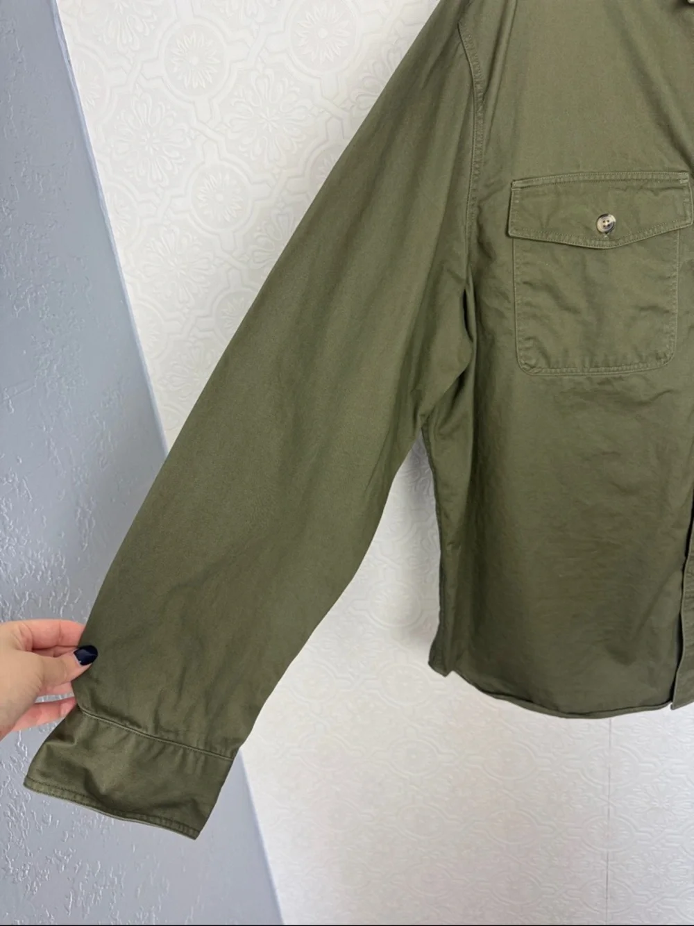 Banana Republic 100% Cotton Olive Green Utility Button‎ Down Shirt XL Standard